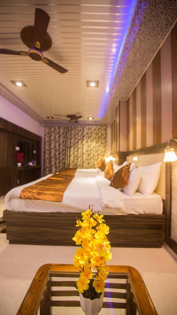Hotel Kings Regency Drang Екстер'єр фото