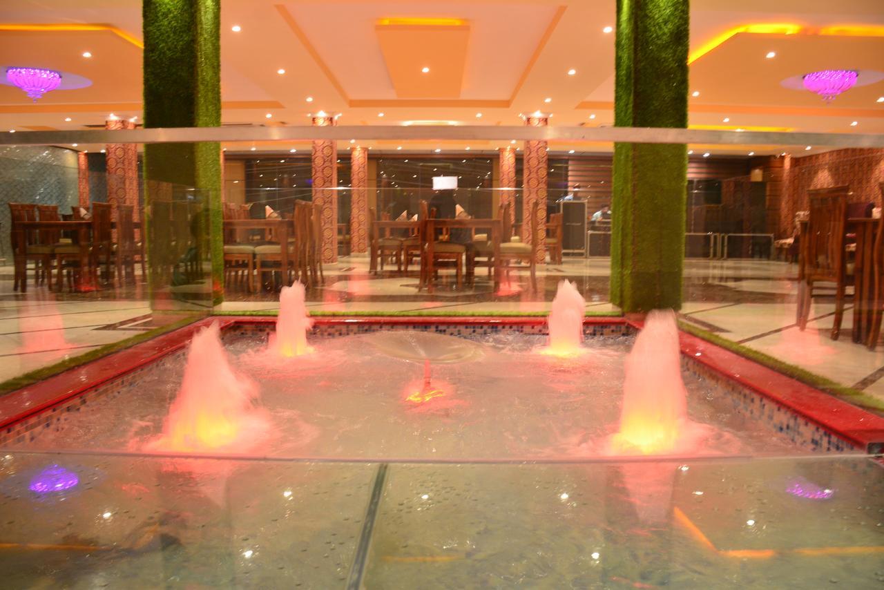 Hotel Kings Regency Drang Екстер'єр фото