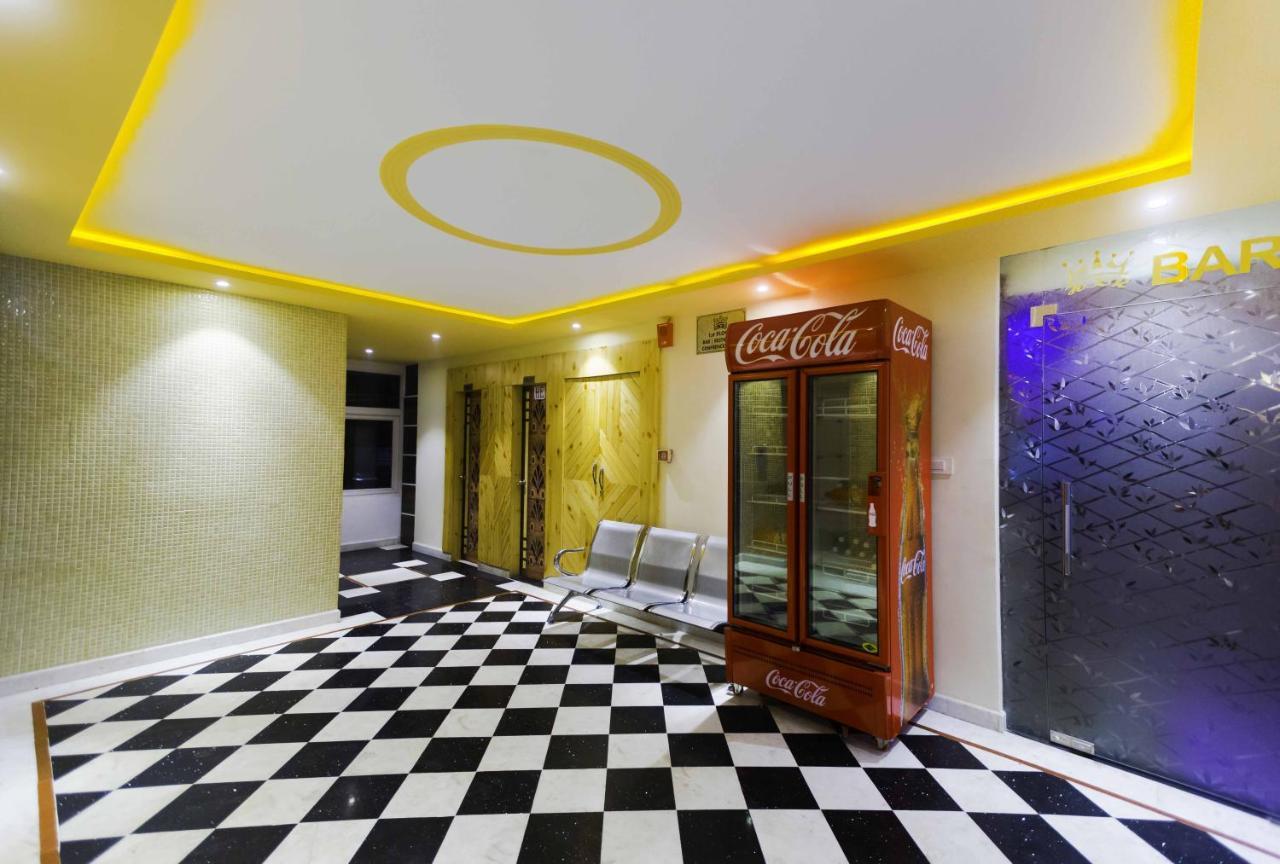 Hotel Kings Regency Drang Екстер'єр фото